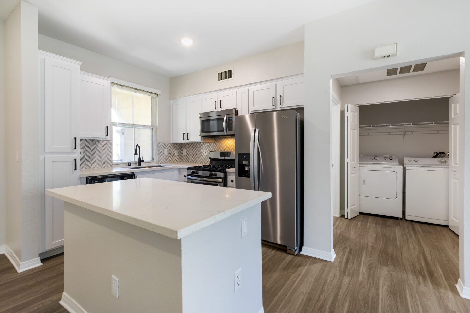 Picture of Bell Valencia | Gallery | Apartments in Santa Clarita